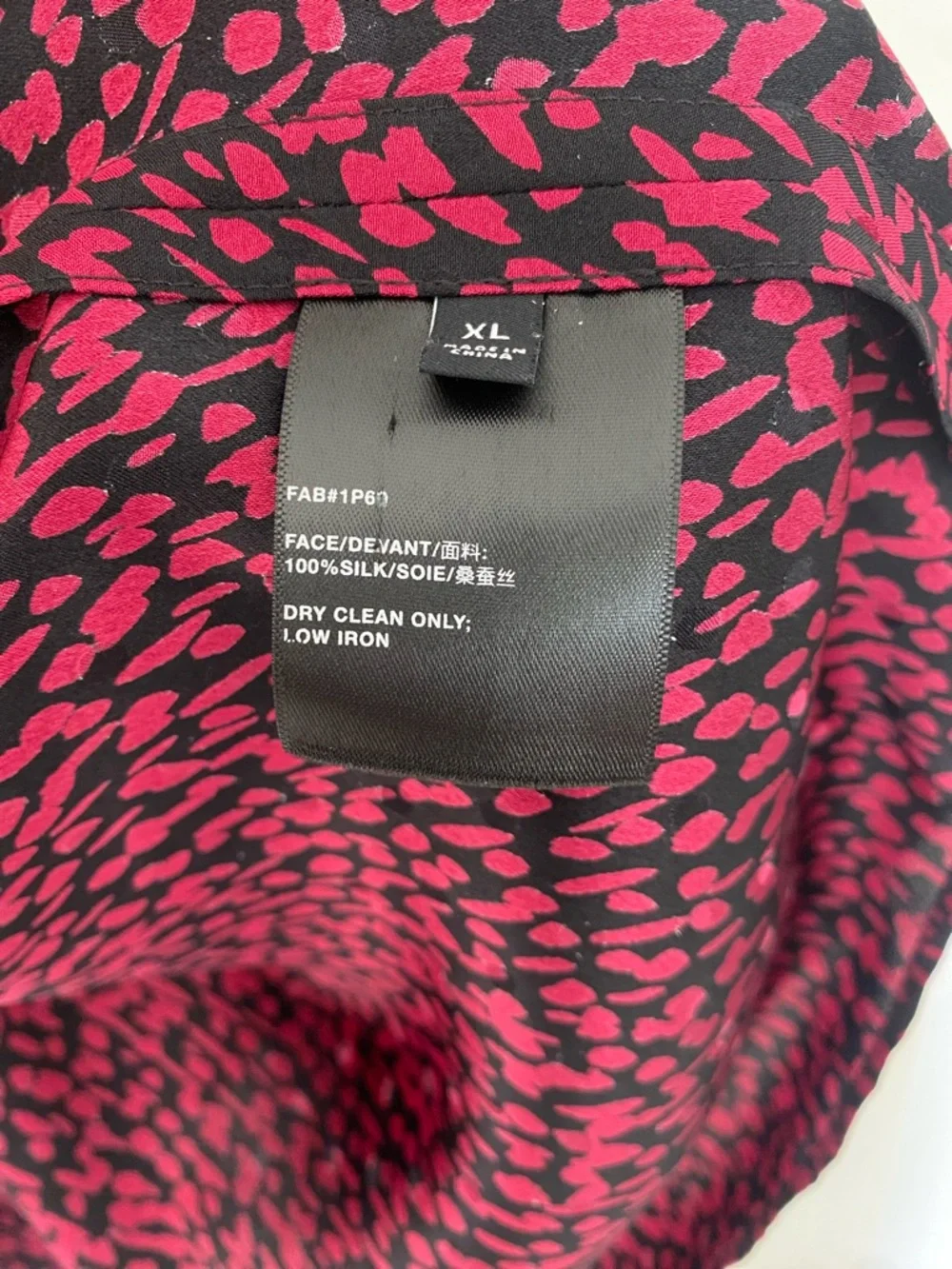 Lafayette 148 New York 100% Silk Printed Button Front Blouse – Pink & Black XL - Picture 7 of 7